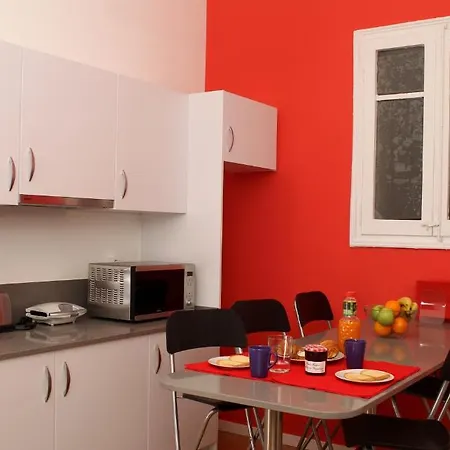 G And G 2* Barcelona